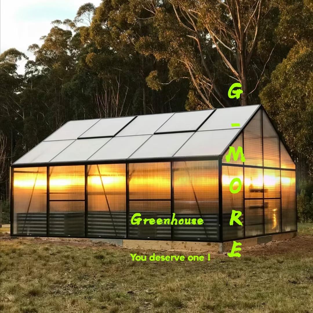 TITAN 4*5 meter PC panel Greenhouse